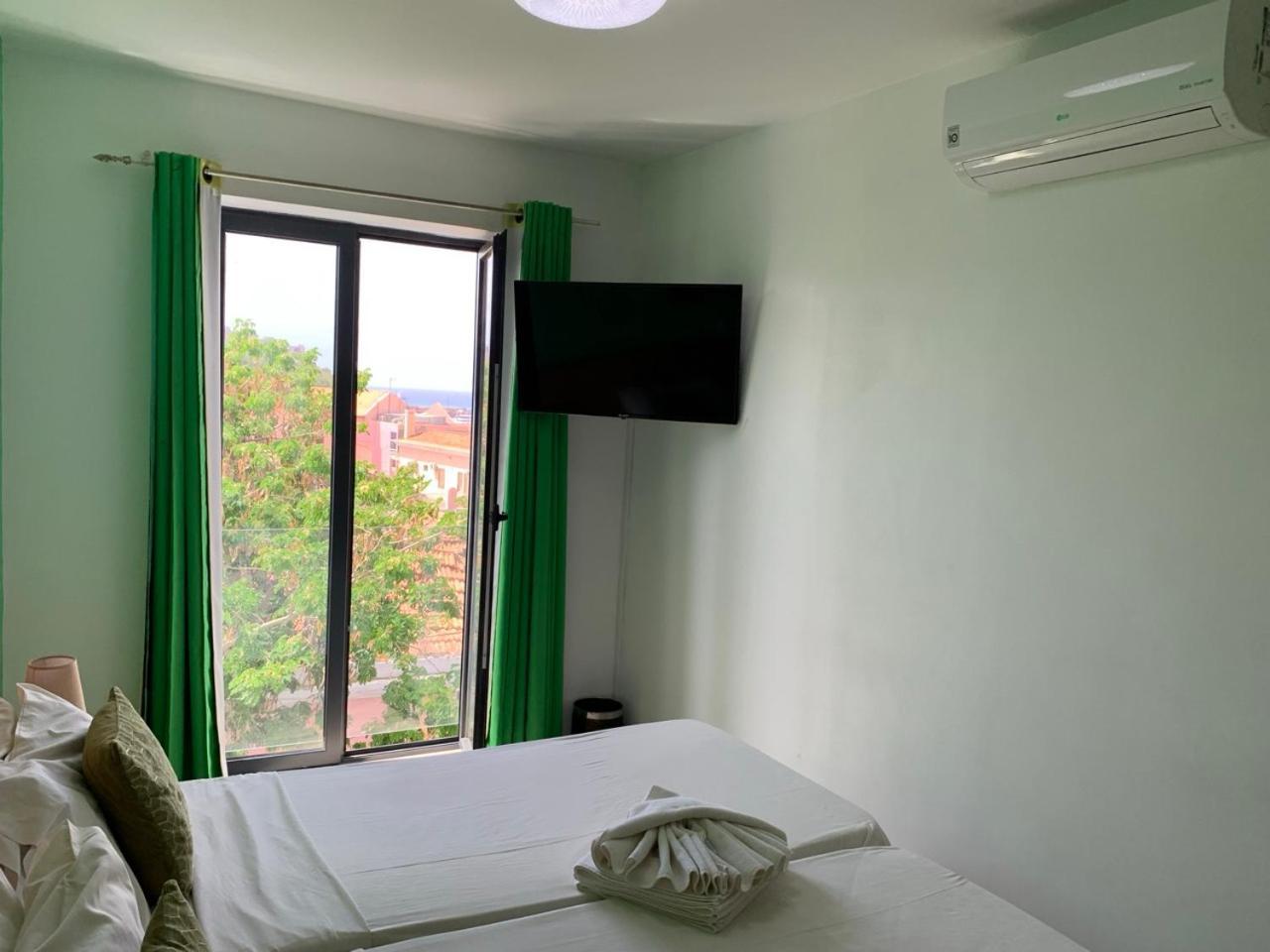 Deluxe Aparthotel 普拉亚 外观 照片